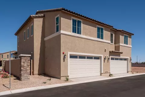 Exterior - 2266 S Jeffry St, Gilbert, AZ 85295 photo 3 of 3