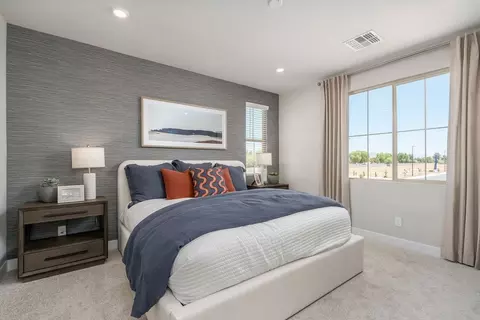Bedroom - 2266 S Jeffry St, Gilbert, AZ 85295 photo 1 of 4