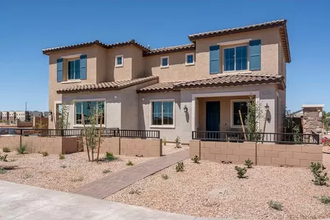 Exterior - 2266 S Jeffry St, Gilbert, AZ 85295 photo 2 of 3