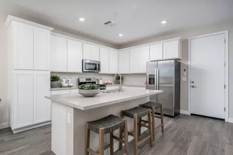 Kitchen - 2266 S Jeffry St, Gilbert, AZ 85295 photo 1 of 4