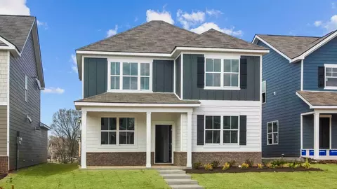 4020 Red Hawk Rd, Columbia, TN 38401