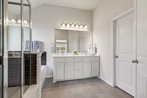 Bath - 10345 Dittany Ln, Crowley, TX 76036 photo 4 of 4