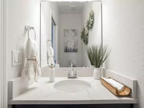 Bath - 5386 Duxford Cir, Saint Cloud, FL 34771 photo 4 of 6