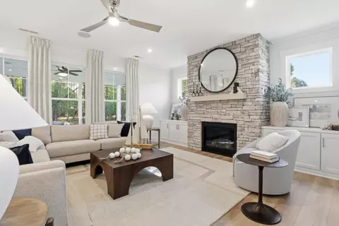 Living - 3170 Three Chopt Rd, Gum Spring, VA 23065 photo 6 of 8