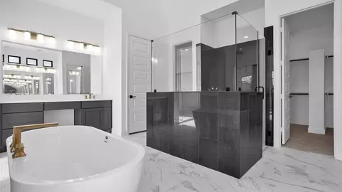 Bath - 105 Arbor Glen Dr, Heath, TX 75032 photo 1 of 1