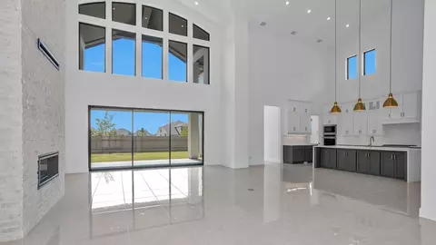 Living - 105 Arbor Glen Dr, Heath, TX 75032 photo 1 of 2