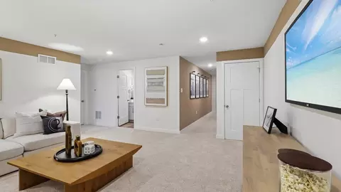 Entry Way - 1000 Madisyn Ln, Mars, PA 16059 photo 5 of 5