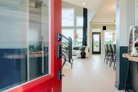 Entry Way - 175 Westwoods Rd, Wright City, MO 63390 photo 5 of 10