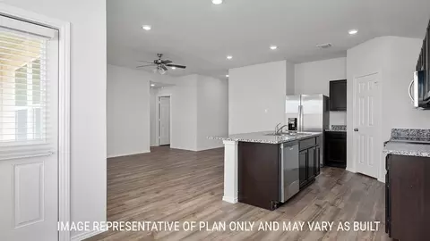 Entry Way - 813 Cr 313, Jarrell, TX 76537 photo 2 of 4