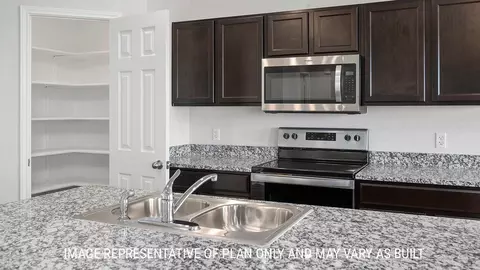 Kitchen - 813 Cr 313, Jarrell, TX 76537 photo 2 of 4