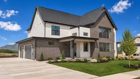 718 N 1600 E, Salem, UT 84653