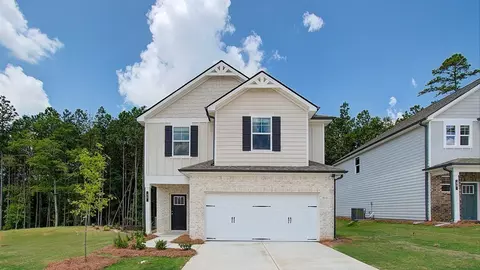Exterior - 88 Hydrangea Cir, Fairburn, GA 30213 photo 2 of 6