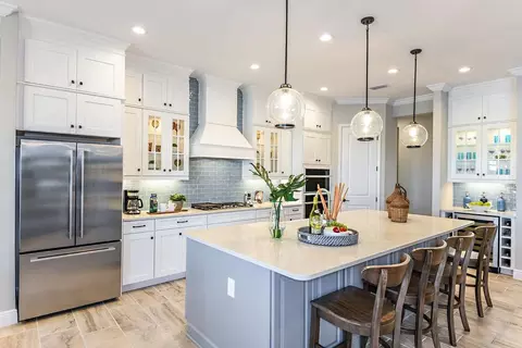 Kitchen - 4056 Skysail Dr, Naples, FL 34120 photo 1 of 2
