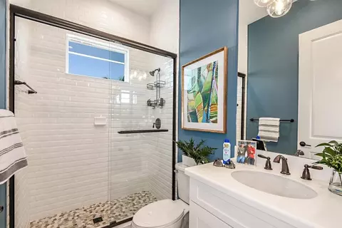 Bath - 4056 Skysail Dr, Naples, FL 34120 photo 1 of 3
