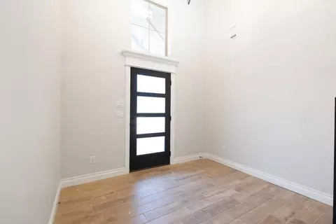 Entry Way - 3305 Broadmoore Dr, Moore, OK 73160 photo 1 of 1