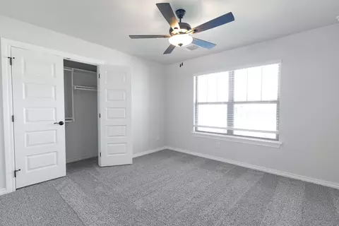 Bedroom - 3305 Broadmoore Dr, Moore, OK 73160 photo 2 of 7