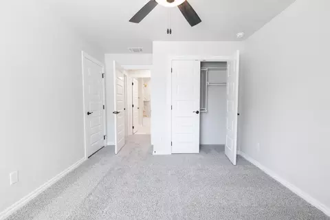 Bedroom - 3305 Broadmoore Dr, Moore, OK 73160 photo 4 of 7