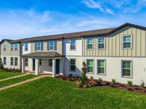 Exterior - 652 Emerald Grove Dr, Apopka, FL 32703 photo 8 of 21