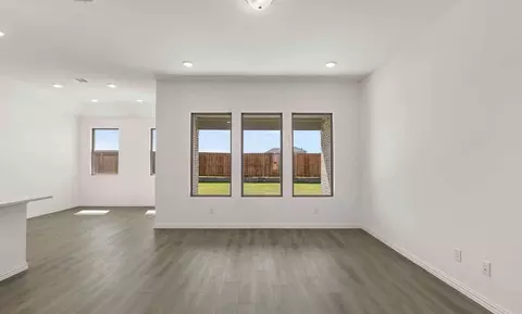 Living - 3626 Saffron Dr, Celina, TX 75009 photo 2 of 4
