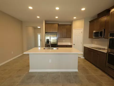 12250 Stirrup Dr, Dade City, FL 33525
