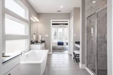 Bath - 4679 Bridgewood Dr, Spring, TX 77386 photo 2 of 5