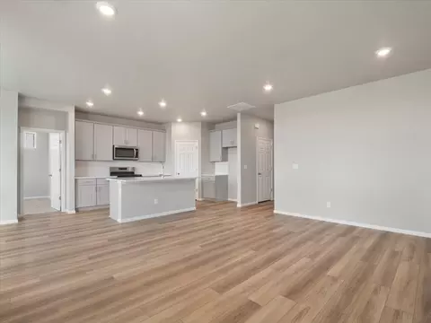 9215 Sedalia St, Commerce City, CO 80022