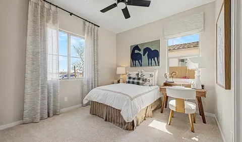 Bedroom - 498 W Treasure Trl, Apache Junction, AZ 85120 photo 2 of 4
