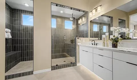 Bath - 498 W Treasure Trl, Apache Junction, AZ 85120 photo 2 of 5