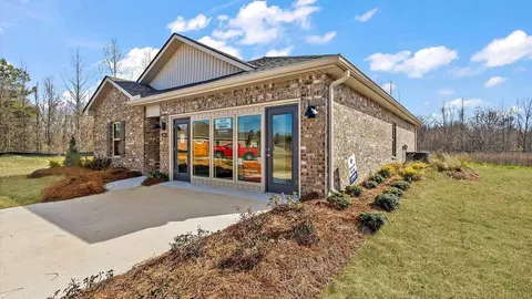 Exterior - 101 Parkwood Ct, Canton, MS 39046 photo 4 of 10