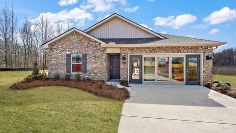 Exterior - 101 Parkwood Ct, Canton, MS 39046 photo 2 of 10