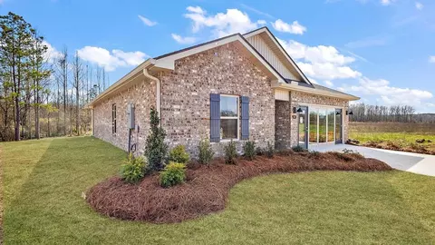Exterior - 101 Parkwood Ct, Canton, MS 39046 photo 3 of 10