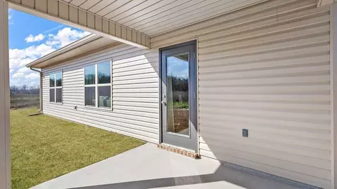 Exterior - 101 Parkwood Ct, Canton, MS 39046 photo 7 of 10