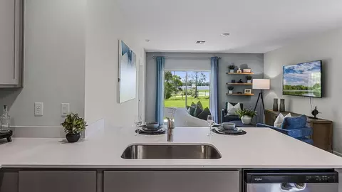 Kitchen - 5576 Taverna Loop, Winter Haven, FL 33884 photo 7 of 8