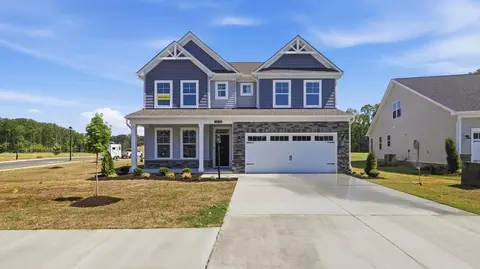 1218 Wharf Hill Dr, Smithfield, VA 23430