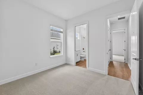 Bedroom - 1009 Tassleflower Trl, Saint Cloud, FL 34771 photo 36 of 36