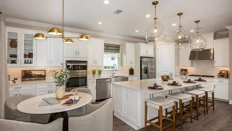 Kitchen - 1009 Tassleflower Trl, Saint Cloud, FL 34771 photo 24 of 29