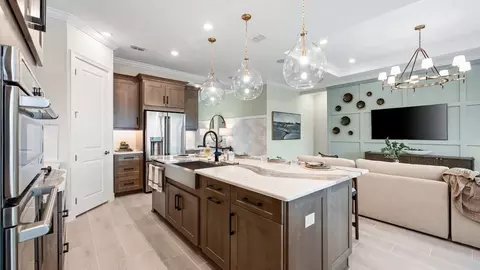 Kitchen - 1009 Tassleflower Trl, Saint Cloud, FL 34771 photo 21 of 29
