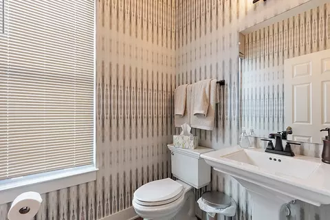 Bath - 16594 Beau Dr, Macomb, MI 48042 photo 1 of 11