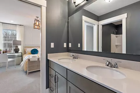 Bath - 16594 Beau Dr, Macomb, MI 48042 photo 7 of 11