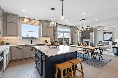 Kitchen - 16594 Beau Dr, Macomb, MI 48042 photo 7 of 9