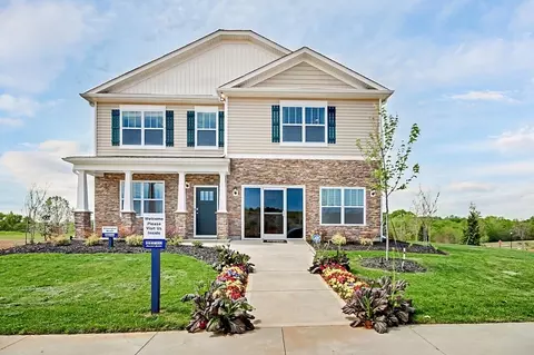 Exterior - 101 Sunriff Ct, Greer, SC 29651 photo 4 of 8