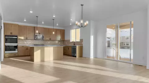 1585 E 1010 N #207, Salem, UT 84653 photo 7