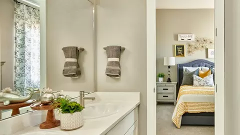 Bath - 6429 Juniper Dr, Thornton, CO 80602 photo 3 of 4