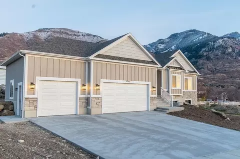 Exterior - 783 E 240 N, Tremonton, UT 84337 photo 6 of 7