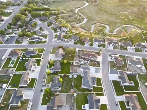 View/Area - 783 E 240 N, Tremonton, UT 84337 photo 5 of 13