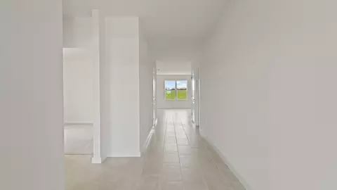 Entry Way - 219 Meredith Blvd, Winter Haven, FL 33881 photo 1 of 4