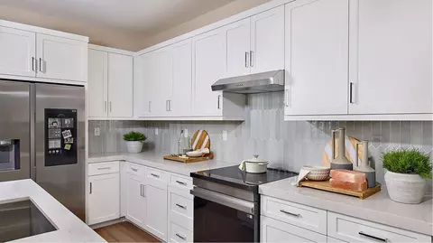 Kitchen - 5548 Dora Way, Oceanside, CA 92057 photo 5 of 5