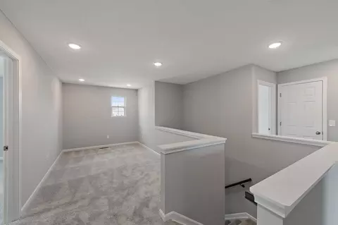 Entry Way - 1550 Acadia Dr, Maineville, OH 45039 photo 3 of 7