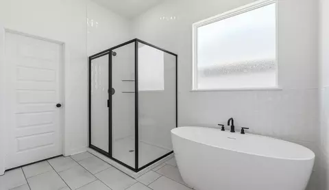 Bath - 500 Renley St, Springdale, AR 72762 photo 2 of 4