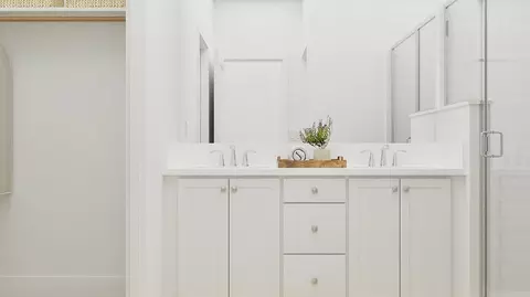 Bath - 500 Park Drive Unit #146, Carson, CA 90745 photo 1 of 5